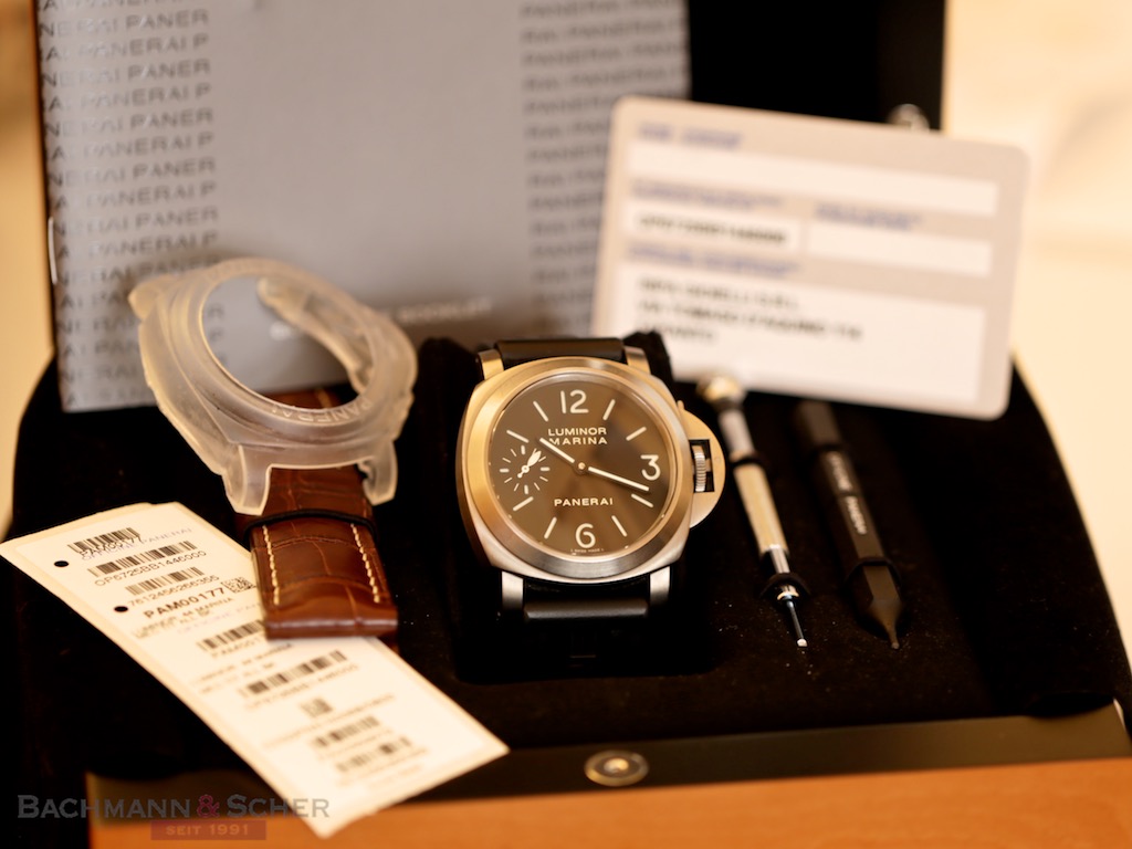 Panerai Luminor PAM00177 Titanium Box Papers Bj 2011