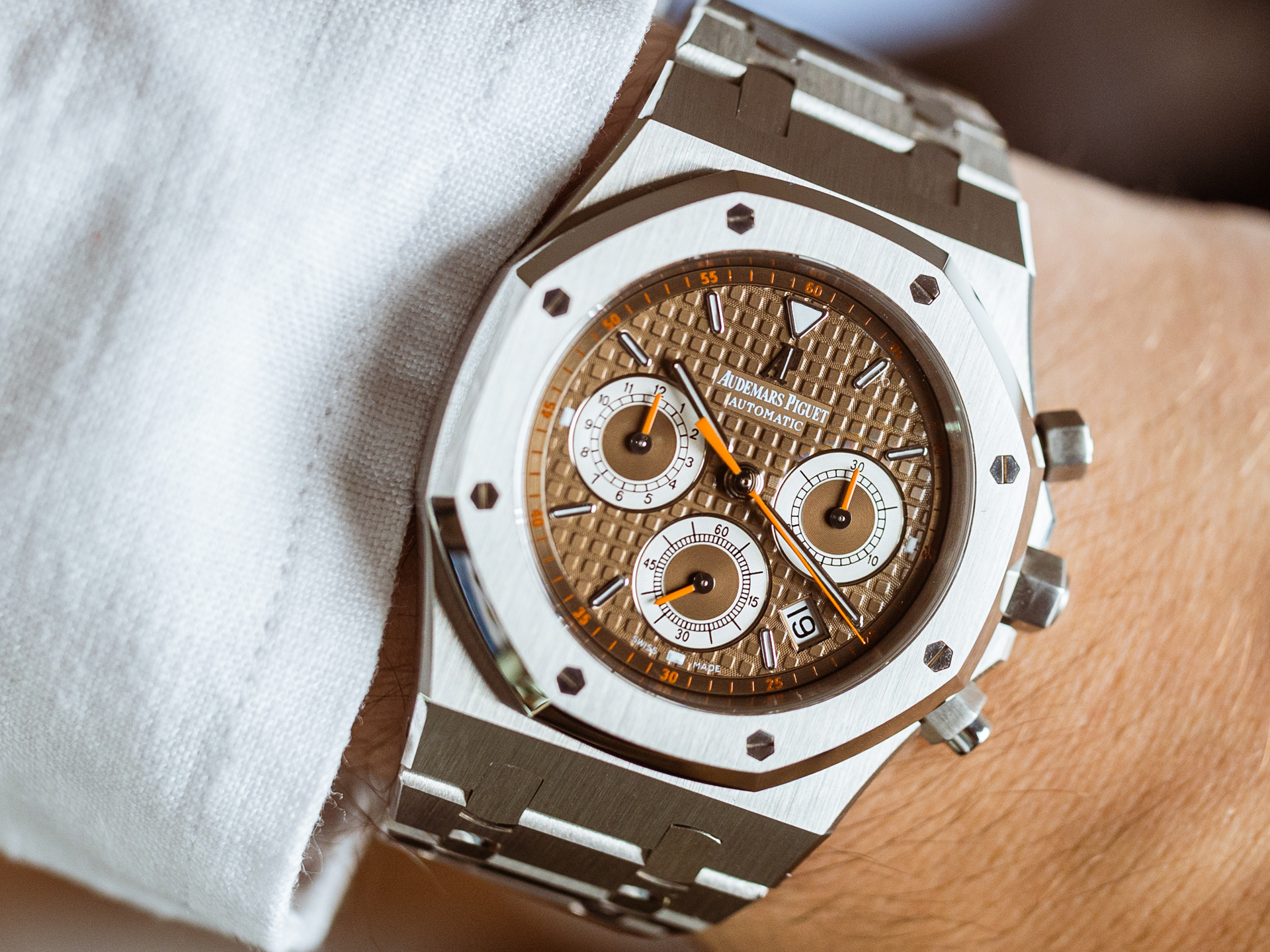 AUDEMARS PIGUET Royal Oak Chronograph Ref 26300ST Brown Dial Steel