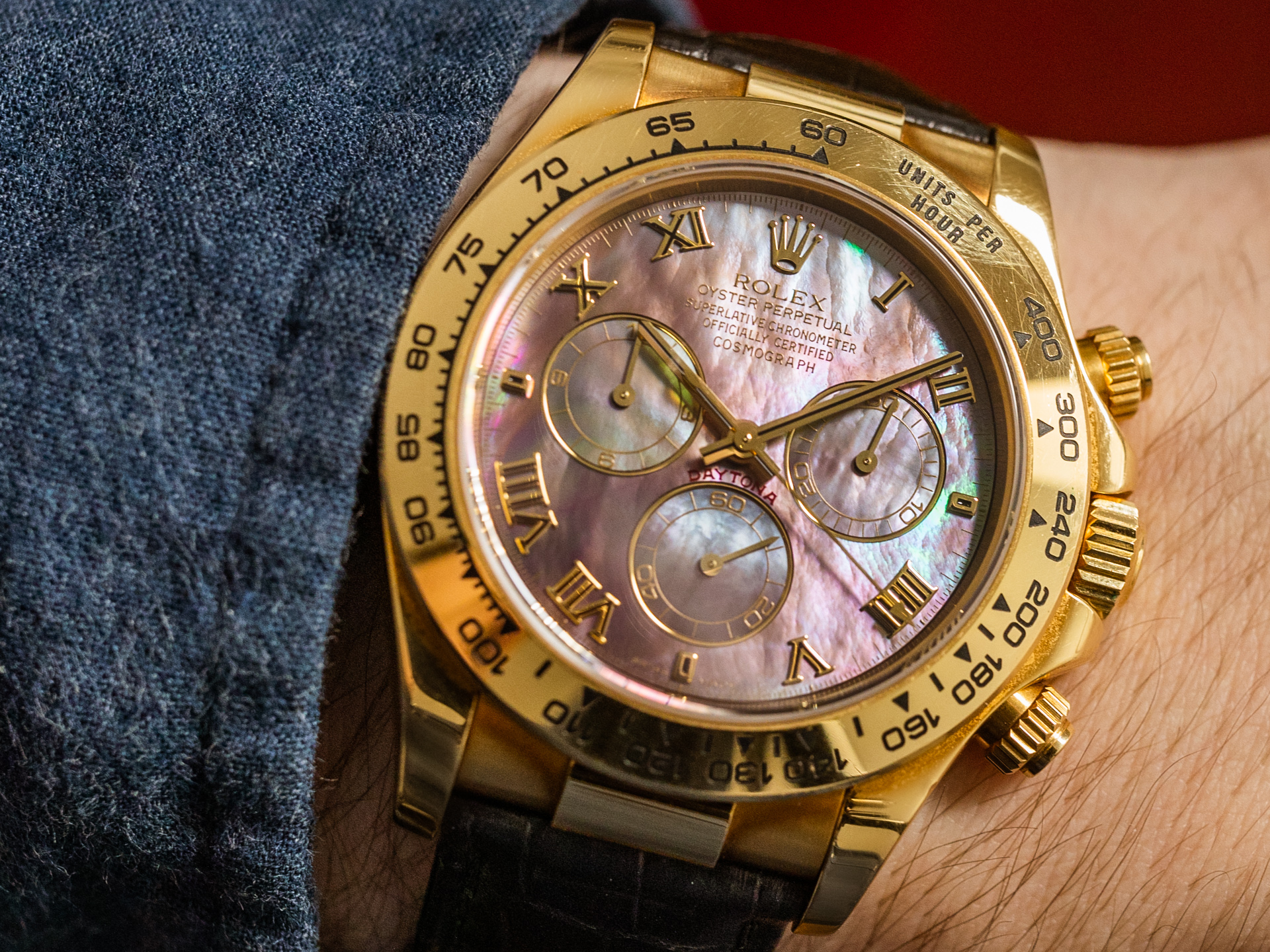 ROLEX DAYTONA COSMOGRAPH Ref-116518 18k Yellow Gold Dark Mother Of 