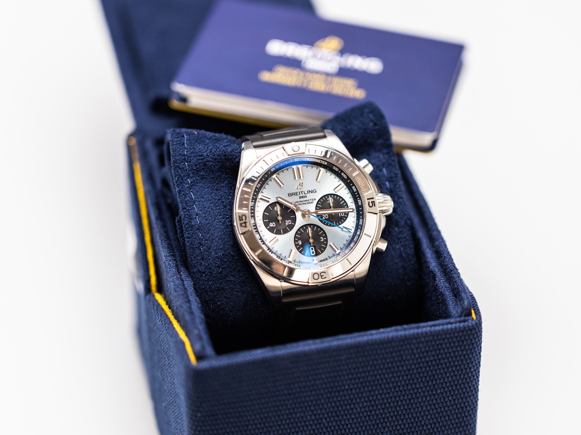 Stainless Ice Blue CHRONOMAT Bj-2022 BREITLING 42 B01 Steel Ref-PB0134101C1S1 Papers Box Germany Dial