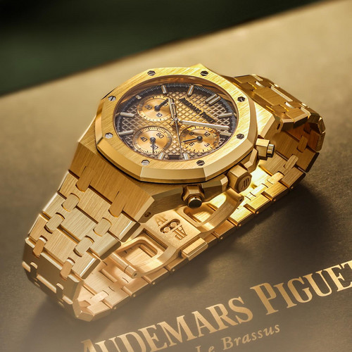 ✨AP Royal Oak Chronograph✨ AUDEMARS PIGUET ROYAL OAK CHRONOGRAPH / Ref 26240BA / 18k Yellow Gold / SMOKED CHAMPAGNE...