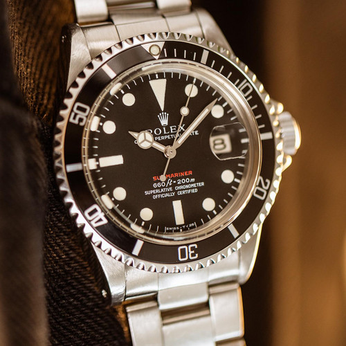 Vintage SUB to fall in love with?Rolex / Submariner Red / Ref.1680 / YOC-1974Available on our website:...